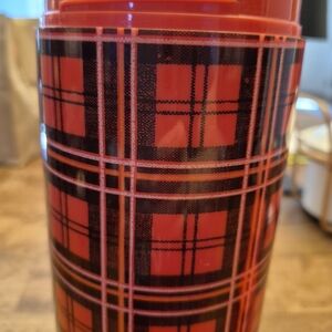 Red and Black Plaid Aladdin Thermos-Vintage